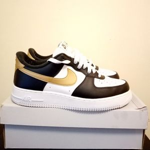 Men Air force one Nike 07' size 10.5